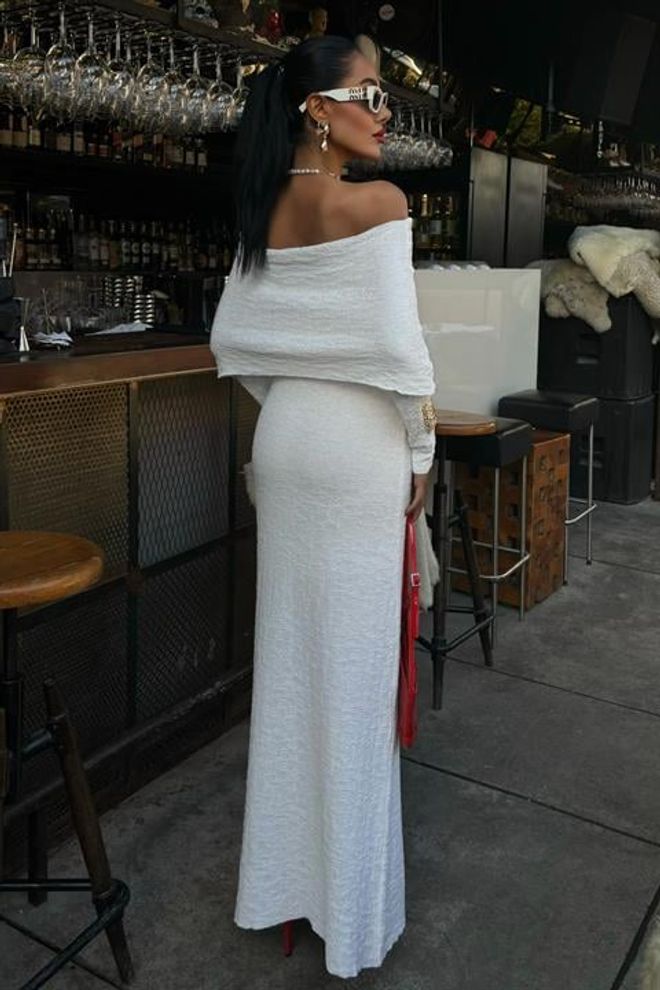 Vestido madonna elegante