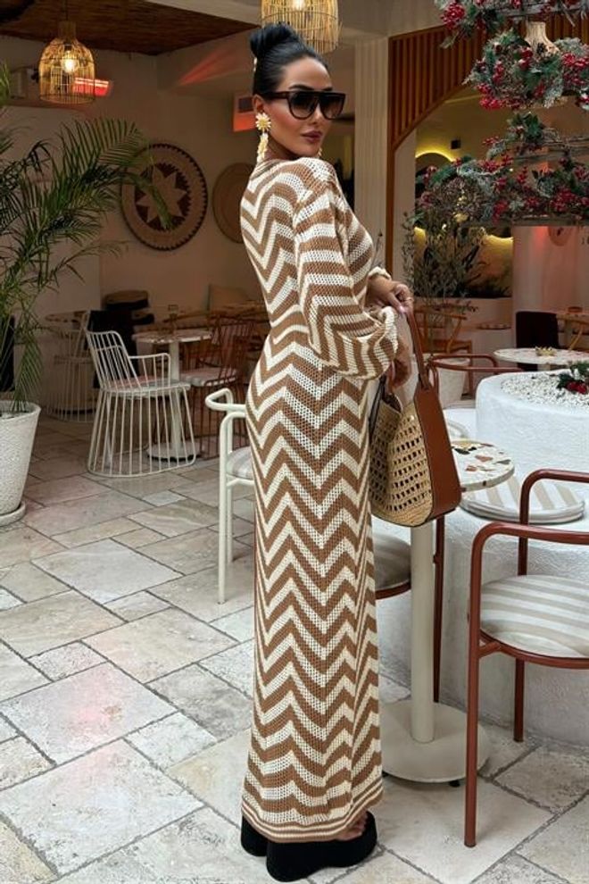 Vestido casual com pormenor de renda