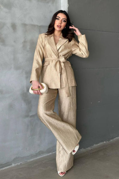 Conjunto Texturado com Cinto