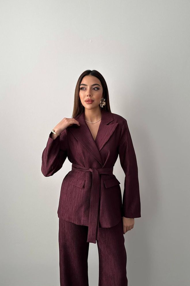 Conjunto Texturado com Cinto