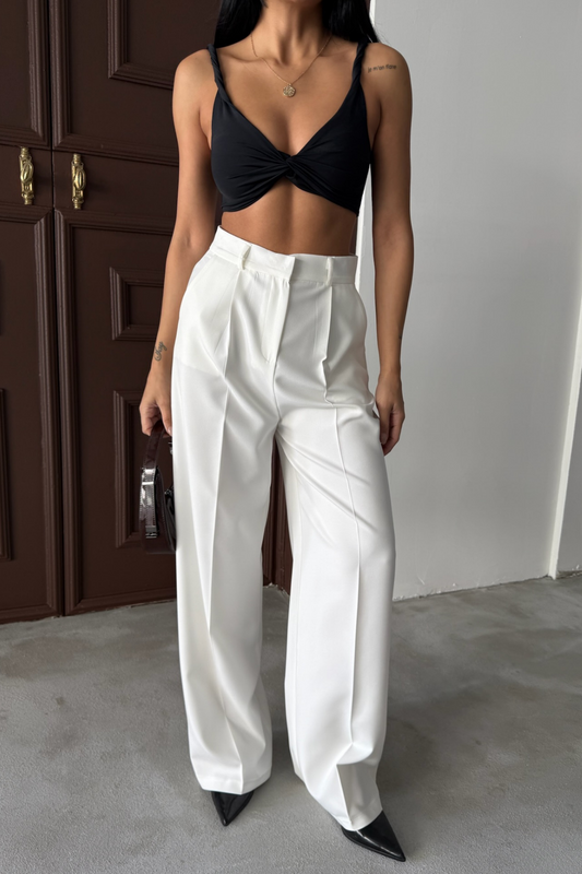 Calças com silhueta modeladora