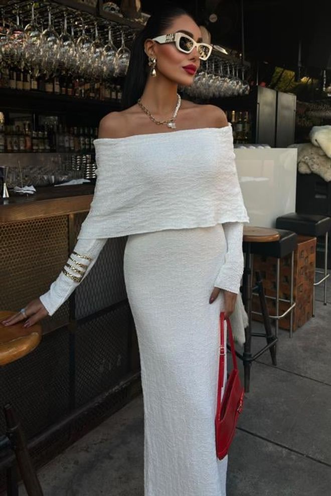 Vestido madonna elegante